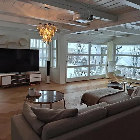 Villa Upnorth, Panoramic View And Jacuzzi